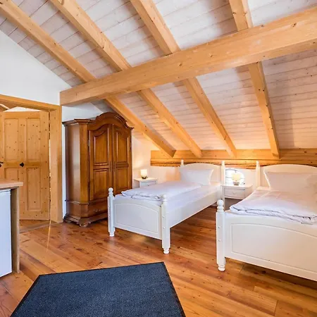 Ferienwohnung Dachstuberl